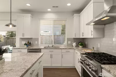 24 174th Place SW, Bothell, WA 98012 - Photo 11