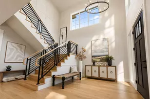 12811 SE 44th Pl, Bellevue, WA 98006 - Photo 3