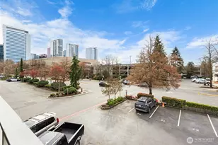 812 100th Ave NE, Bellevue, WA 98004 - Photo 11