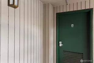 812 100th Ave NE, Bellevue, WA 98004 - Photo 13