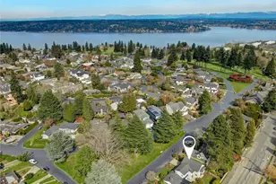 4719 NE Park Pl, Seattle, WA 98115 - Photo 35