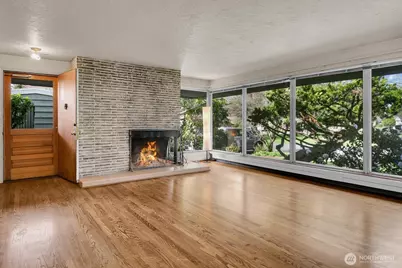 4719 NE Park Place, Seattle, WA 98115 - Photo 3
