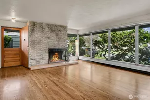 4719 NE Park Pl, Seattle, WA 98115 - Photo 3