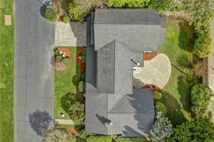 4719 NE Park Pl, Seattle, WA 98115 - Photo 33