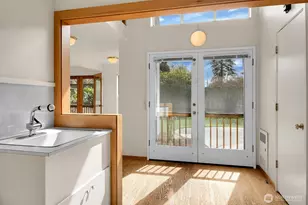 4719 NE Park Pl, Seattle, WA 98115 - Photo 19