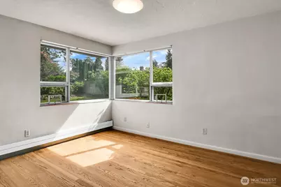 4719 NE Park Place, Seattle, WA 98115 - Photo 9