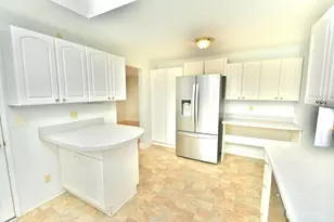 215 163rd Pl SE, Bellevue, WA 98008 - Photo 7