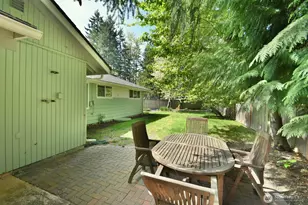 215 163rd Pl SE, Bellevue, WA 98008 - Photo 19
