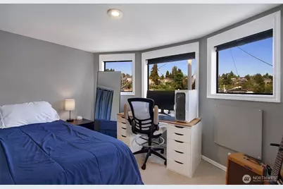 2401 N Northlake Way #B13, Seattle, WA 98103 - Photo 15