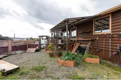 18289 E State Route 3 #20, Allyn, WA 98524 - Photo 17
