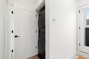 2441 NW 61st St, Seattle, WA 98107 - Photo 15