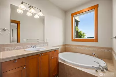 475 Perry Place #6, Friday Harbor, WA 98250 - Photo 17