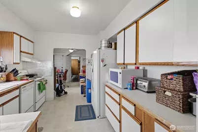 911 Martin Luther King Jr Way, Seattle, WA 98122 - Photo 5