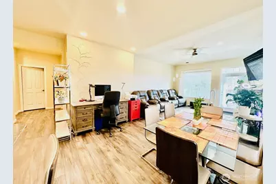 23884 NE 112th Circle #2, Redmond, WA 98053 - Photo 3