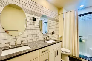 23884 NE 112th Cir, Redmond, WA 98053 - Photo 9