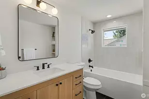 3201 S Webster St, Seattle, WA 98118 - Photo 17