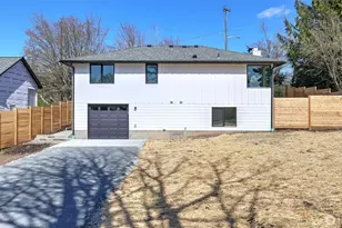 3201 S Webster St, Seattle, WA 98118 - Photo 23