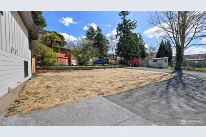 3201 S Webster Street #A, Seattle, WA 98118 - Photo 25