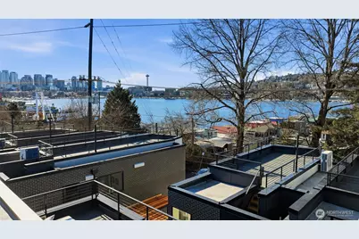 2010 Fairview Avenue E #B, Seattle, WA 98102 - Photo 31