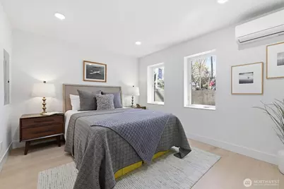 2010 Fairview Avenue E #B, Seattle, WA 98102 - Photo 29