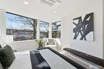 2010 Fairview Avenue E #B, Seattle, WA 98102 - Photo 17
