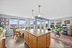 7606 19th St W, Tacoma, WA 98466 - Photo 17