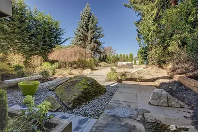 9204 SE 33rd Place, Mercer Island, WA 98040 - Photo 29