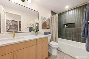 9101 30th Ave NE, Seattle, WA 98115 - Photo 19