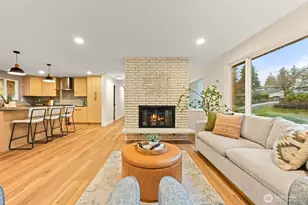 9101 30th Ave NE, Seattle, WA 98115 - Photo 5