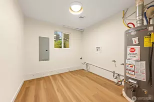 9101 30th Ave NE, Seattle, WA 98115 - Photo 29