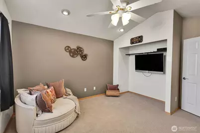 915 N Laurel Lane, Tacoma, WA 98406 - Photo 29