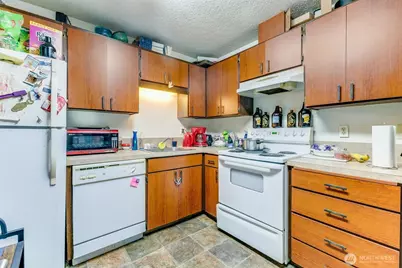 4214 S 65th Street, Tacoma, WA 98409 - Photo 9