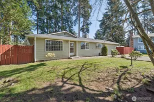 1206 Independence Ct, Oak Harbor, WA 98277 - Photo 1