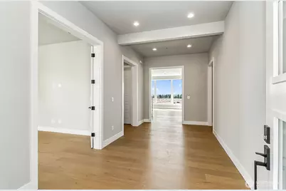 1525 Sunnyside Blvd, Lake Stevens, WA 98258 - Photo 3