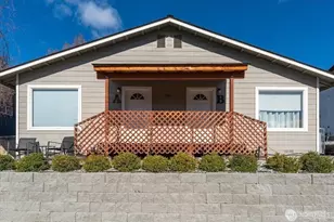 380 N Shore Ct, Manson, WA 98831 - Photo 3