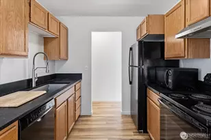 380 N Shore Ct, Manson, WA 98831 - Photo 13