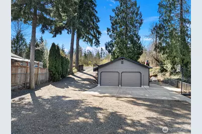 16714 Pleasant Beach Drive SE, Yelm, WA 98597 - Photo 35