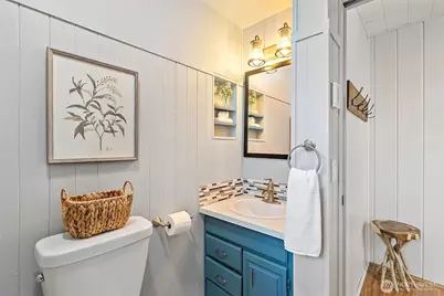 16714 Pleasant Beach Drive SE, Yelm, WA 98597 - Photo 15