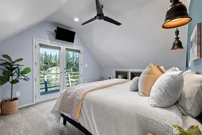 16714 Pleasant Beach Drive SE, Yelm, WA 98597 - Photo 19