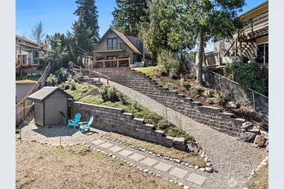 16714 Pleasant Beach Drive SE, Yelm, WA 98597 - Photo 27