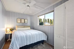 16714 Pleasant Beach Dr SE, Yelm, WA 98597 - Photo 17