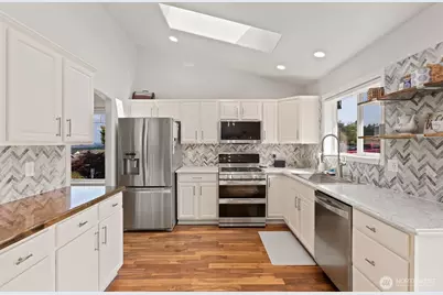 19 80th Drive NE, Lake Stevens, WA 98258 - Photo 17