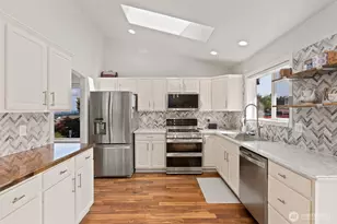 19 80th Dr NE, Lake Stevens, WA 98258 - Photo 17