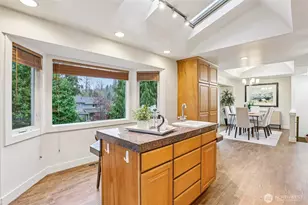 5733 155th Ave NE, Redmond, WA 98052 - Photo 11