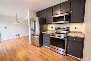 12506 NE Virginia Ct, Kingston, WA 98346 - Photo 11