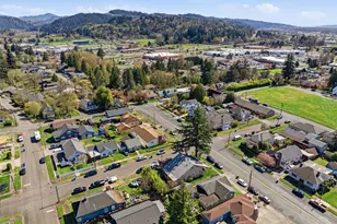 705 Cowlitz Way, Kelso, WA 98626 - Photo 31