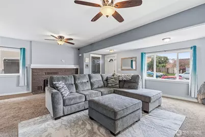 705 Cowlitz Way, Kelso, WA 98626 - Photo 5