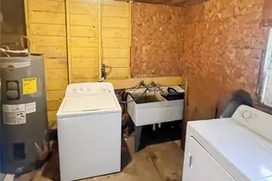 19 Fairley St, Raymond, WA 98577 - Photo 17