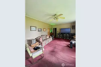 19 Fairley Street, Raymond, WA 98577 - Photo 7