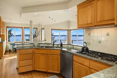 2861 SW 171st Street, Burien, WA 98166 - Photo 9